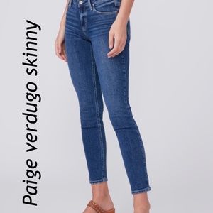 $20 for PAIGE JEANS!!!   Paige dark wash Skinny jeans
